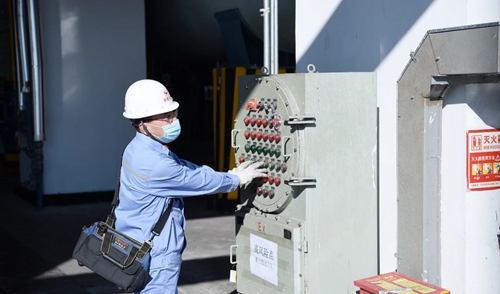 熱烈祝賀！新疆宜化循環(huán)流化床富氧氣化爐一次性點火成功！(圖3)