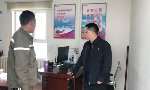 王大真到巴州嘉宜公司走訪調研(圖2) 王大真到巴州嘉宜公司走訪調研(圖2)