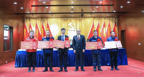 宜化集團(tuán)2020年度總結(jié)表彰暨六屆四次職工代表大會(huì)開幕(圖11) 宜化集團(tuán)2020年度總結(jié)表彰暨六屆四次職工代表大會(huì)開幕(圖11)