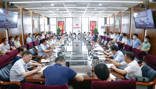 集團召開5月份效益分析總結會(圖1) 集團召開5月份效益分析總結會(圖1)