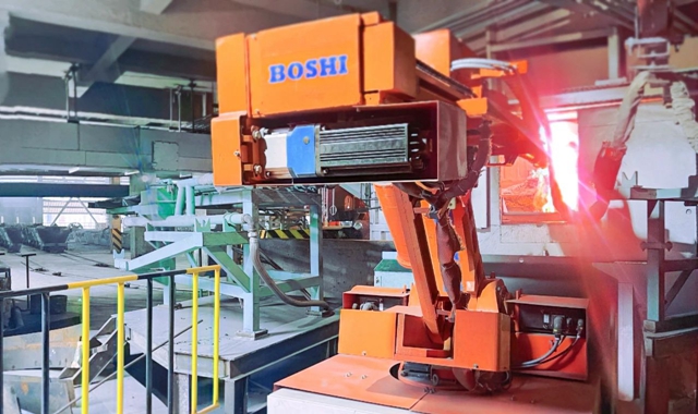 一次性開(kāi)車(chē)成功!青海宜化圓滿完成5#電石爐檢修任務(wù)(圖1) 一次性開(kāi)車(chē)成功!青海宜化圓滿完成5#電石爐檢修任務(wù)(圖1)