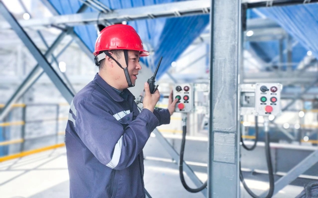 青海宜化2#燃氣三筒窯一次性點火開車成功！(圖1)