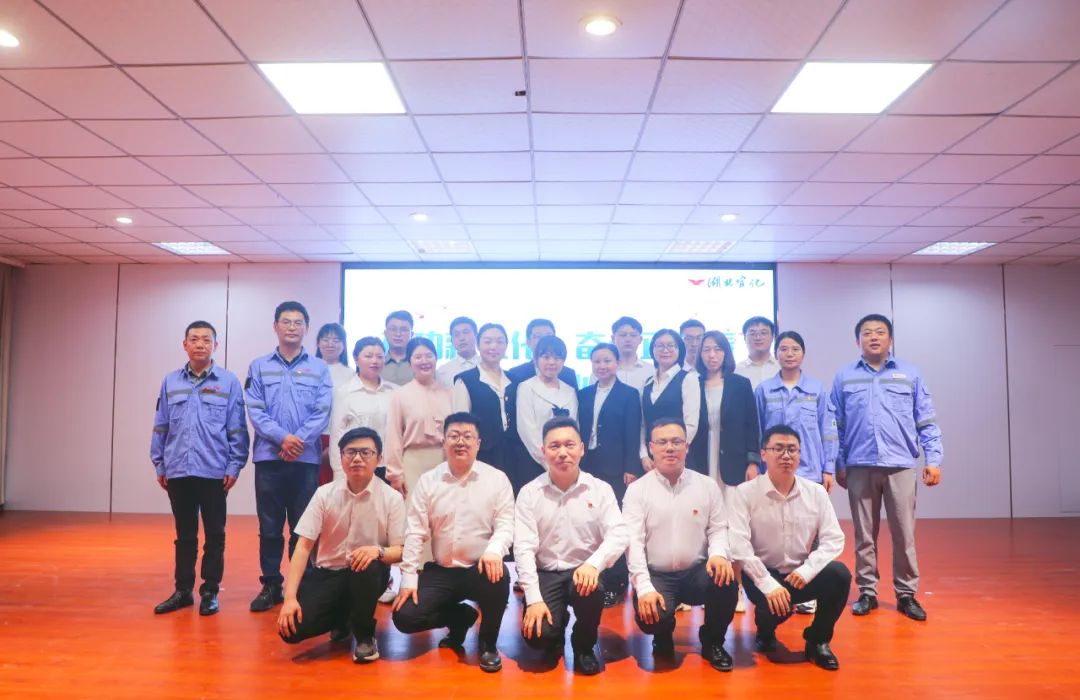 【建功新宜化奮斗正青春】松滋肥業(yè)、降解新材料公司分別舉辦青年職工主題演講比賽(圖3) 【建功新宜化奮斗正青春】松滋肥業(yè)、降解新材料公司分別舉辦青年職工主題演講比賽(圖3)