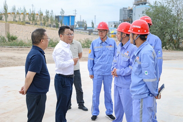 王大真到內蒙古區域分子公司現場辦公