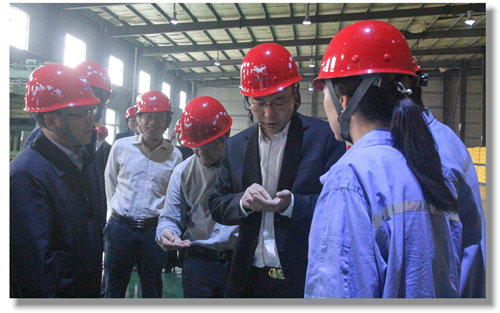 建行總行嚴(yán)達峰一行到宜化集團調(diào)研指導(dǎo)